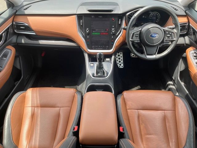 Subaru Legacy Outback 2