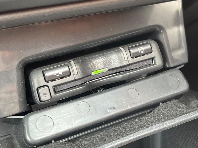 Subaru Legacy Outback 8
