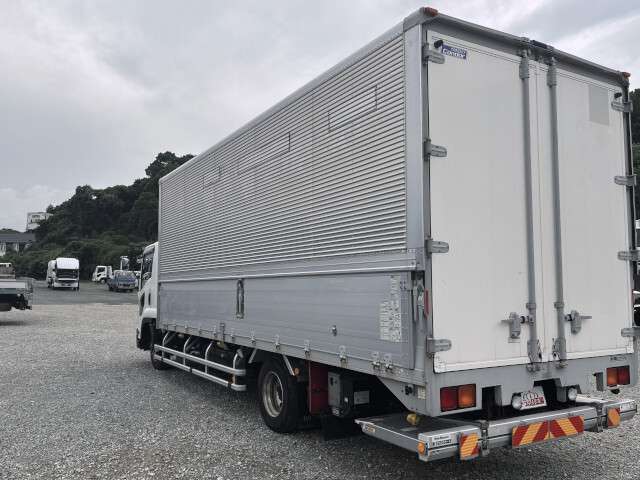 UD Trucks Condor 3