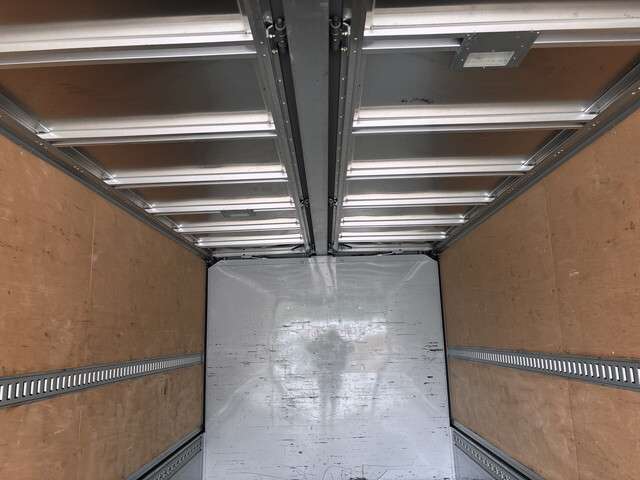 UD Trucks Condor 10
