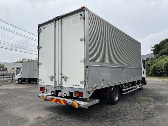 UD Trucks Condor 2