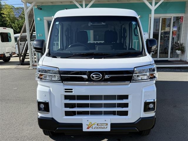 Daihatsu Atrai 12