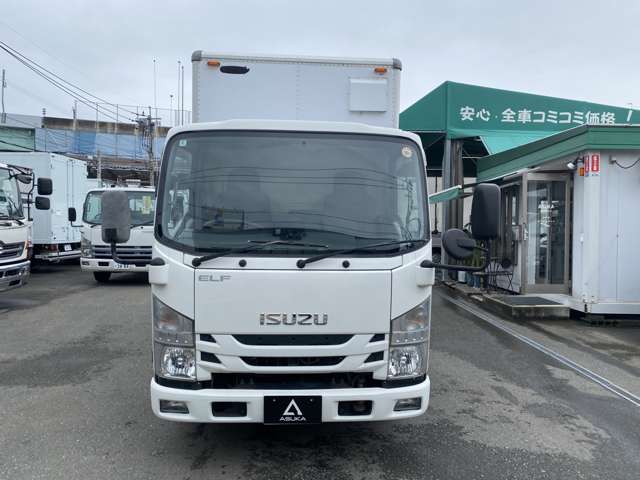 Isuzu Elf 2