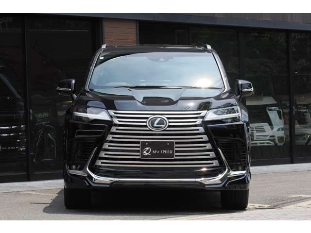 Lexus LX 6