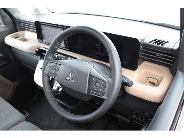 Mitsubishi Delica Mini 9