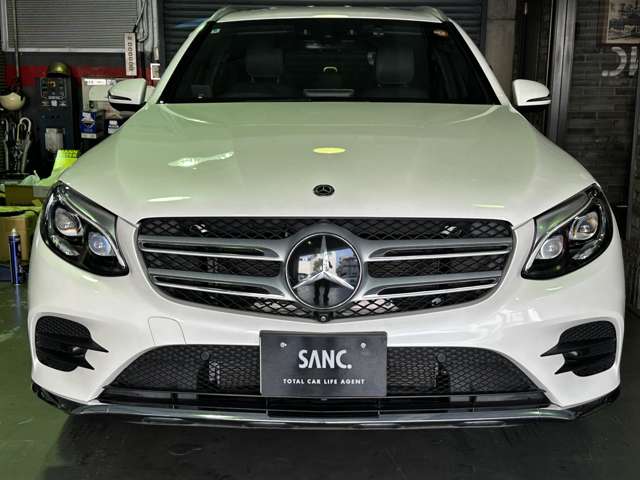 Mercedes-Benz GLC 8
