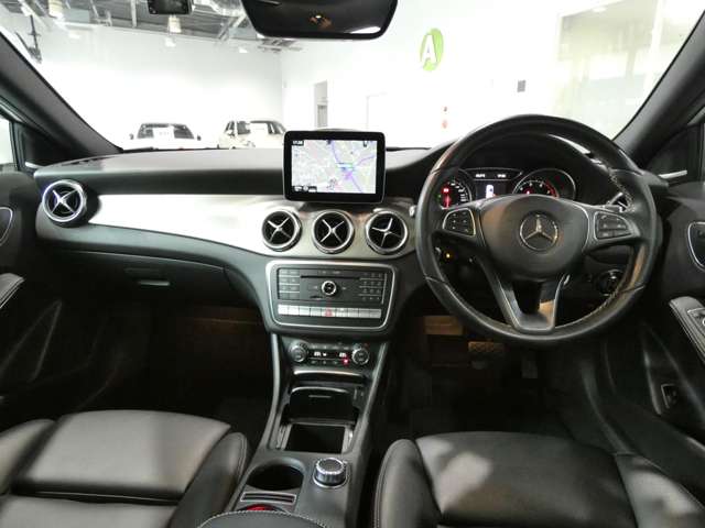 Mercedes-Benz GLA-Class 3
