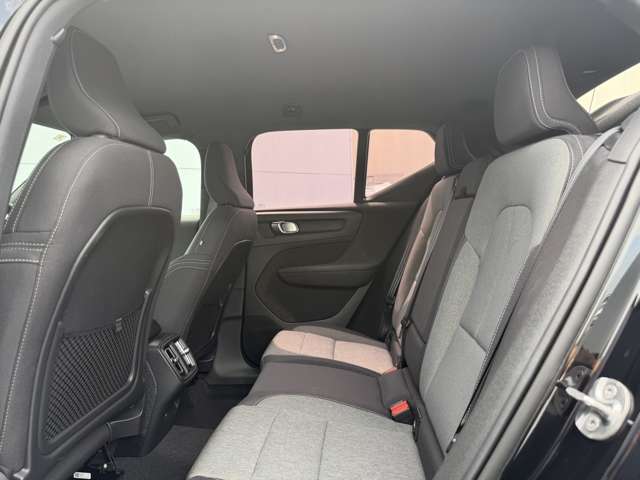 Volvo XC40 10