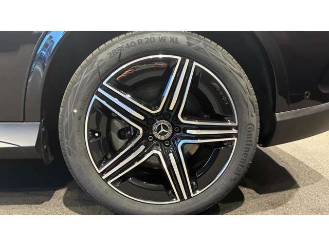 Mercedes-Benz GLC 7
