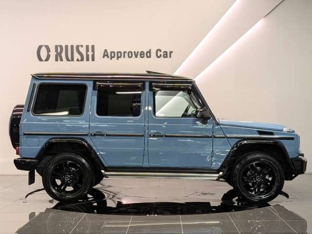 Mercedes-Benz G-Class 3