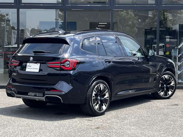 BMW iX3 3