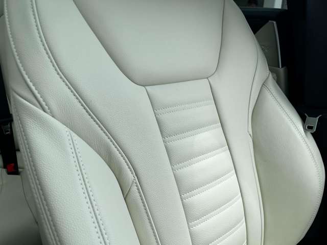 BMW iX3 8