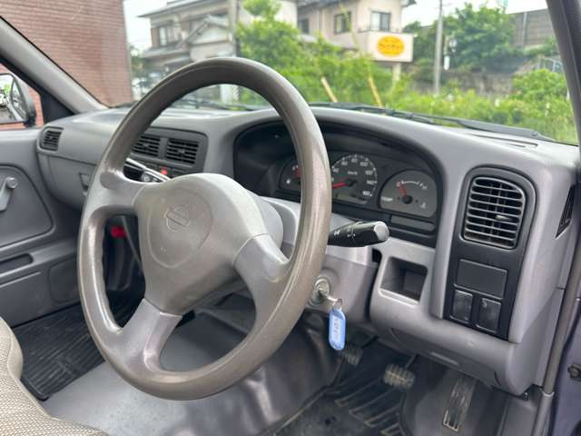 Nissan Datsun 11