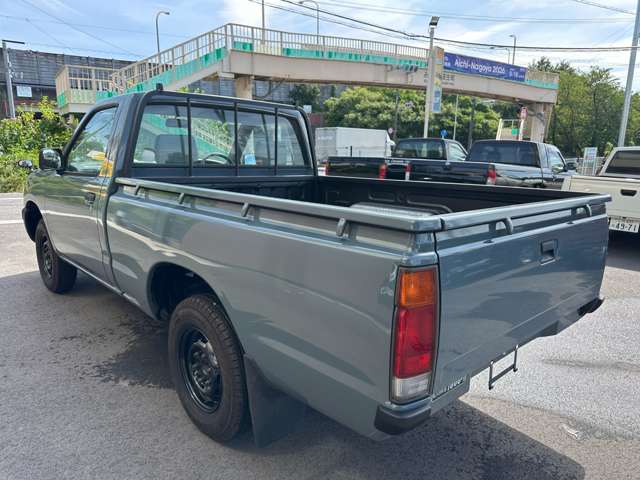 Nissan Datsun 8
