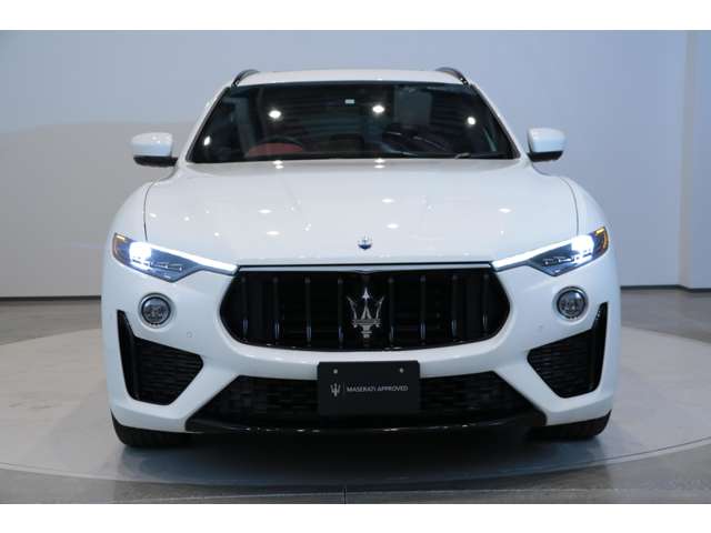 Maserati Levante 9