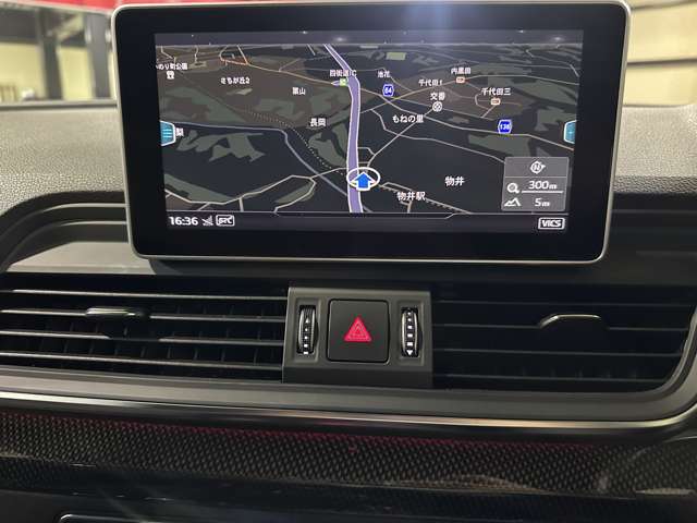 Audi SQ5 6
