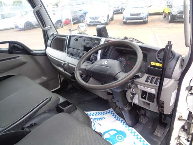 Mitsubishi Fuso Canter 11