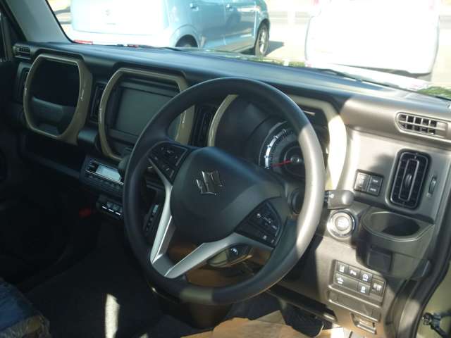 Suzuki Hustler 10
