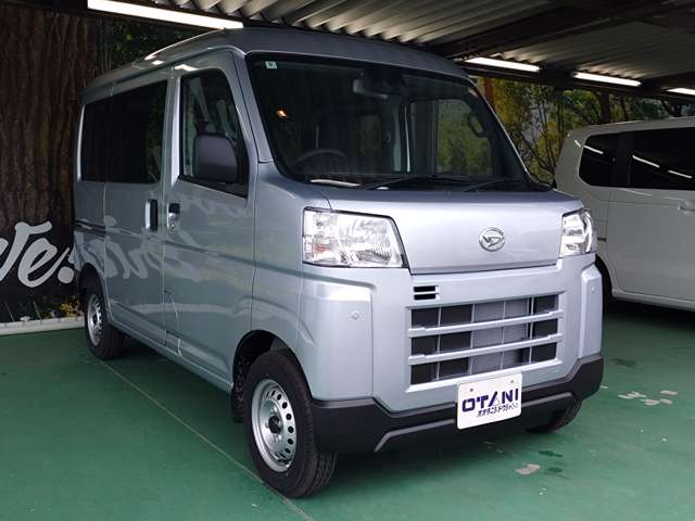 Daihatsu Hijet Cargo 7