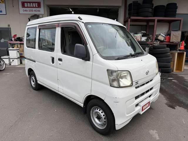 Daihatsu Hijet Cargo 10