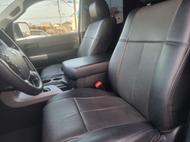 Toyota Tundra 12