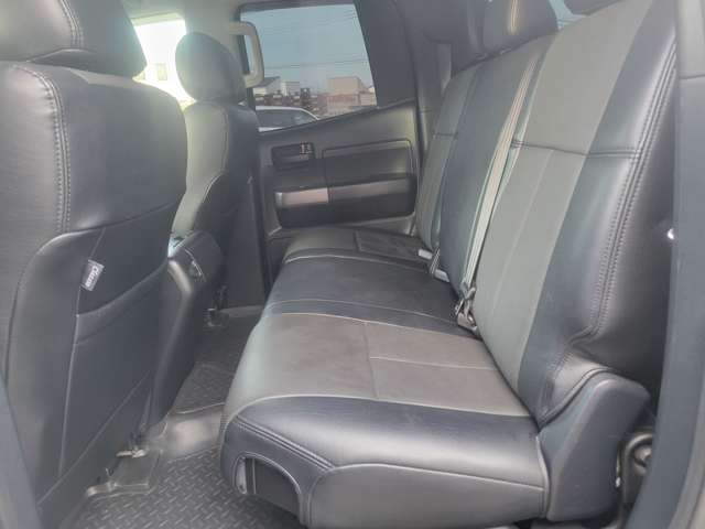 Toyota Tundra 10