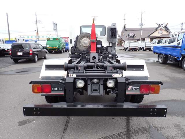 Hino Ranger 7