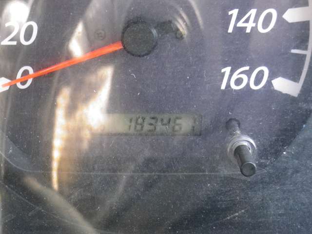 Isuzu Elf 3