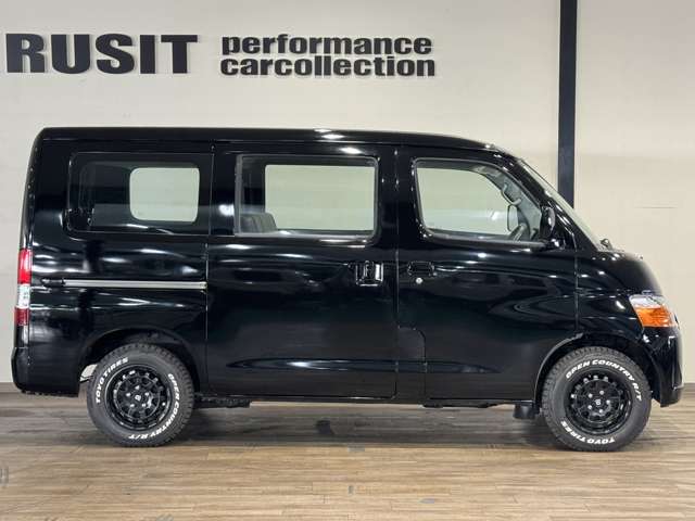 Toyota Town Ace Van 11