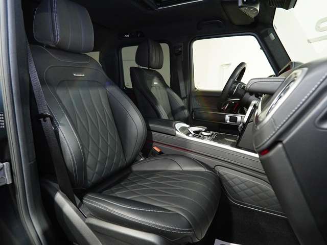 Mercedes-Benz G-Class 3
