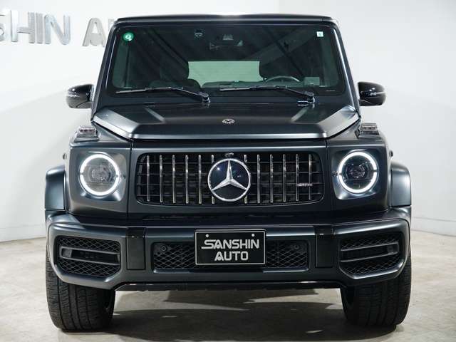 Mercedes-Benz G-Class 4