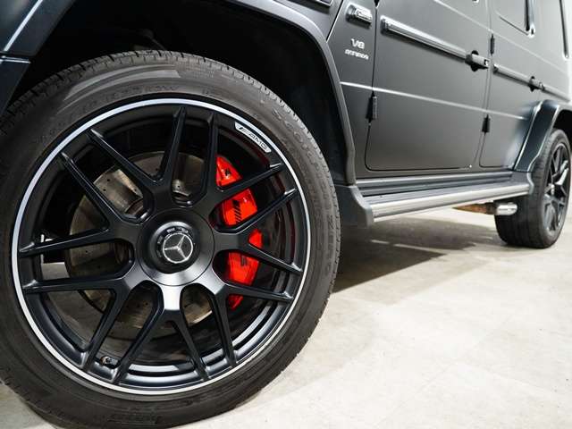 Mercedes-Benz G-Class 10