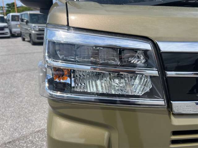Daihatsu Atrai 12