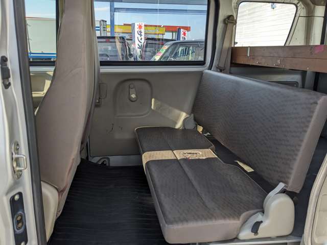 Nissan NV100 Clipper 12