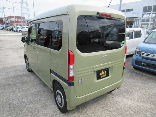 Honda N-VAN 8