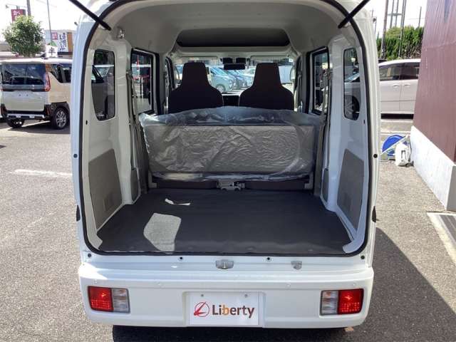 Suzuki Every 11