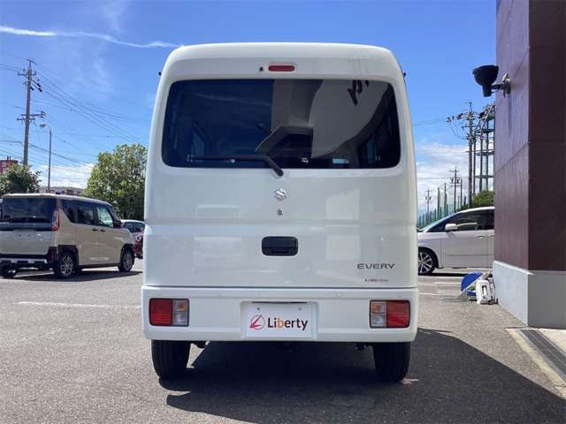Suzuki Every 12