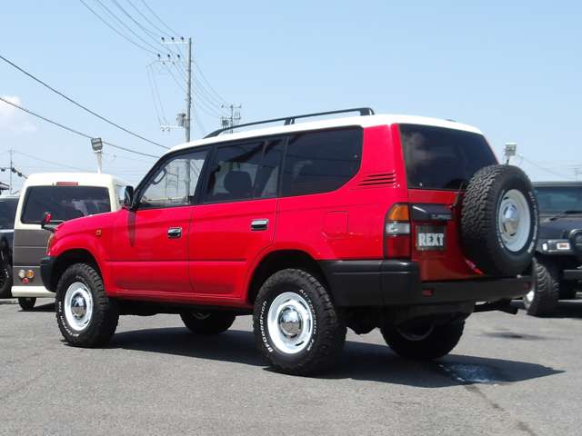Toyota Land Cruiser Prado 9