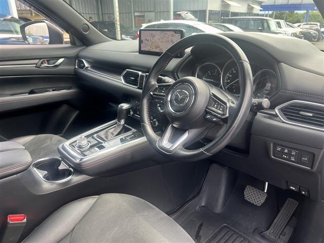 Mazda CX-8 6