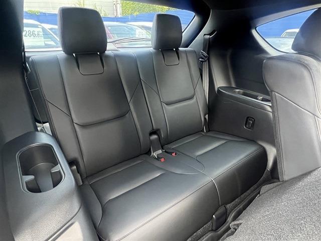 Mazda CX-8 10