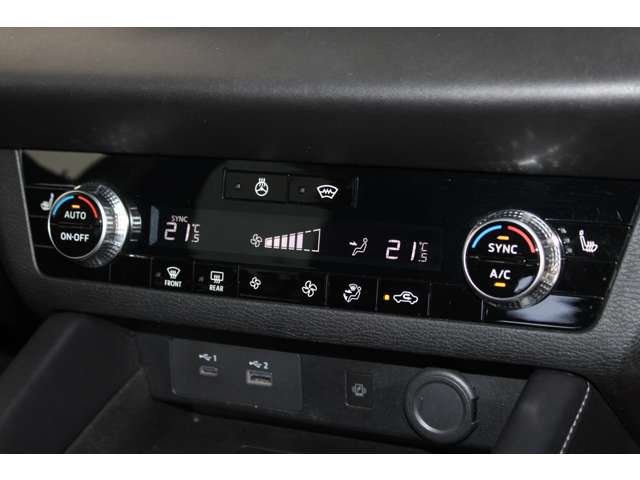 Mitsubishi Outlander 10