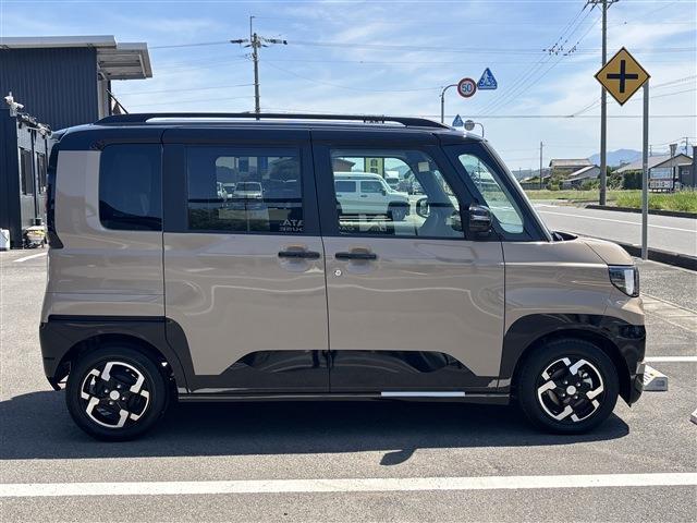 Mitsubishi Delica Mini 5