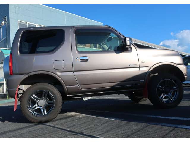 Suzuki Jimny 7