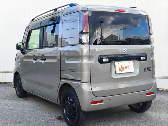 Suzuki Spacia Base 4