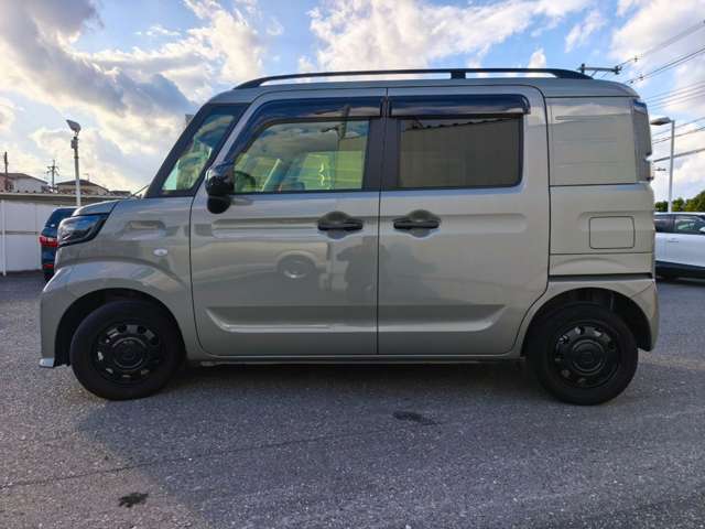 Suzuki Spacia Base 10