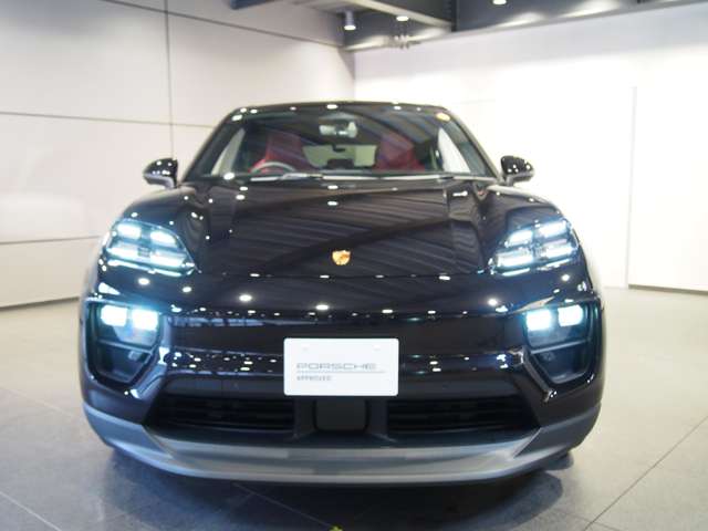 Porsche Macan 2