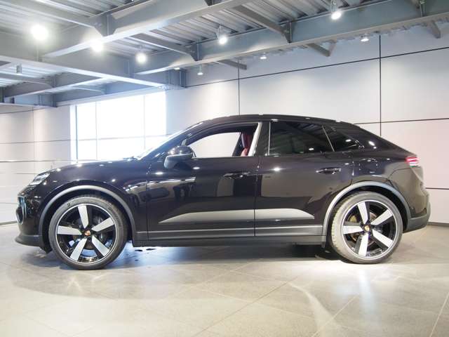 Porsche Macan 3