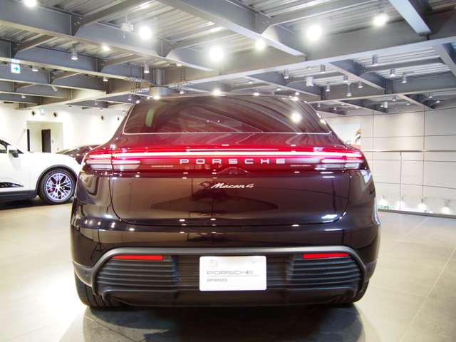 Porsche Macan 5
