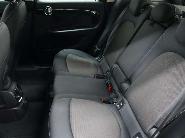 MINI Crossover 12