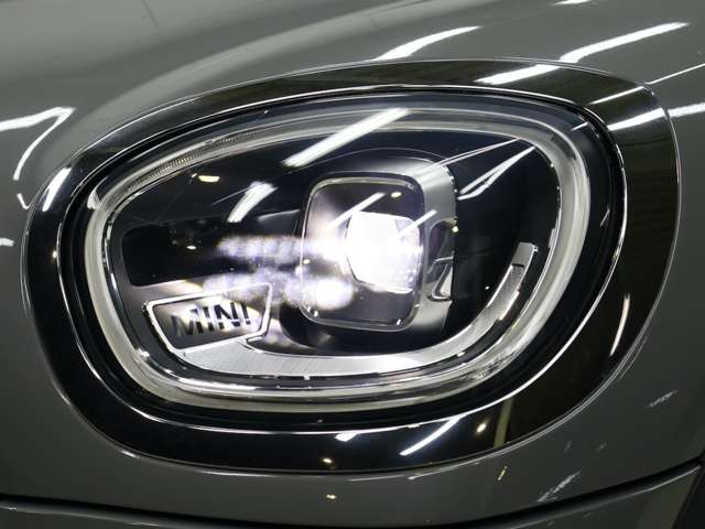 MINI Crossover 6